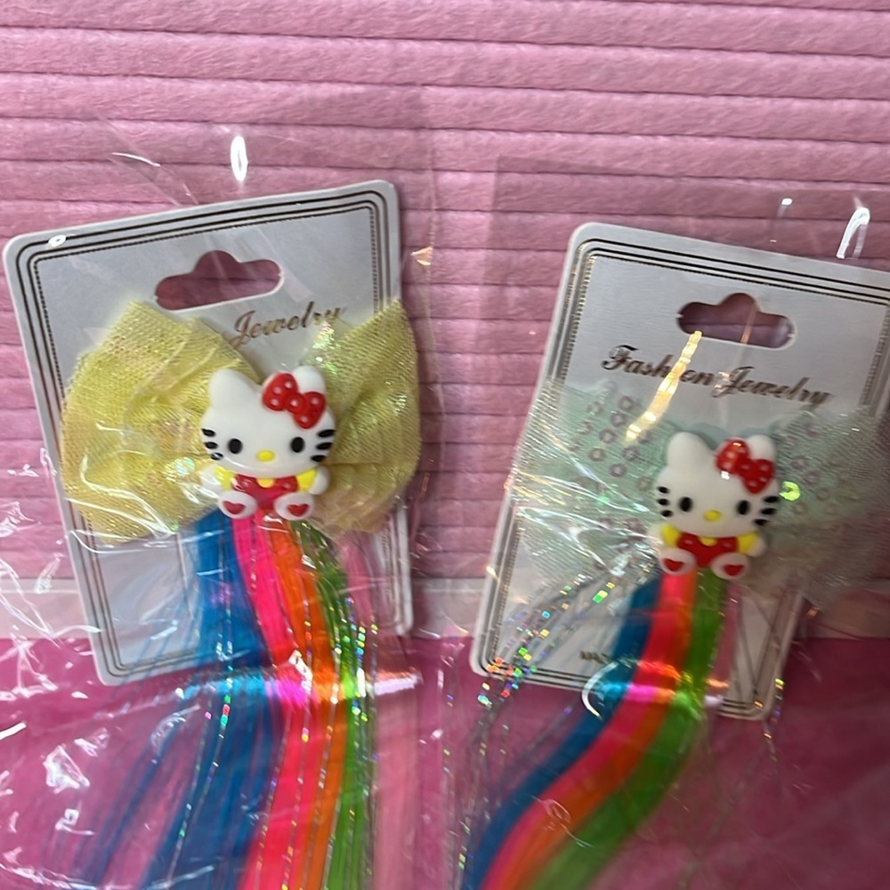 Hello Kitty 16” Hair Extensions NIP - Picture 4 of 4